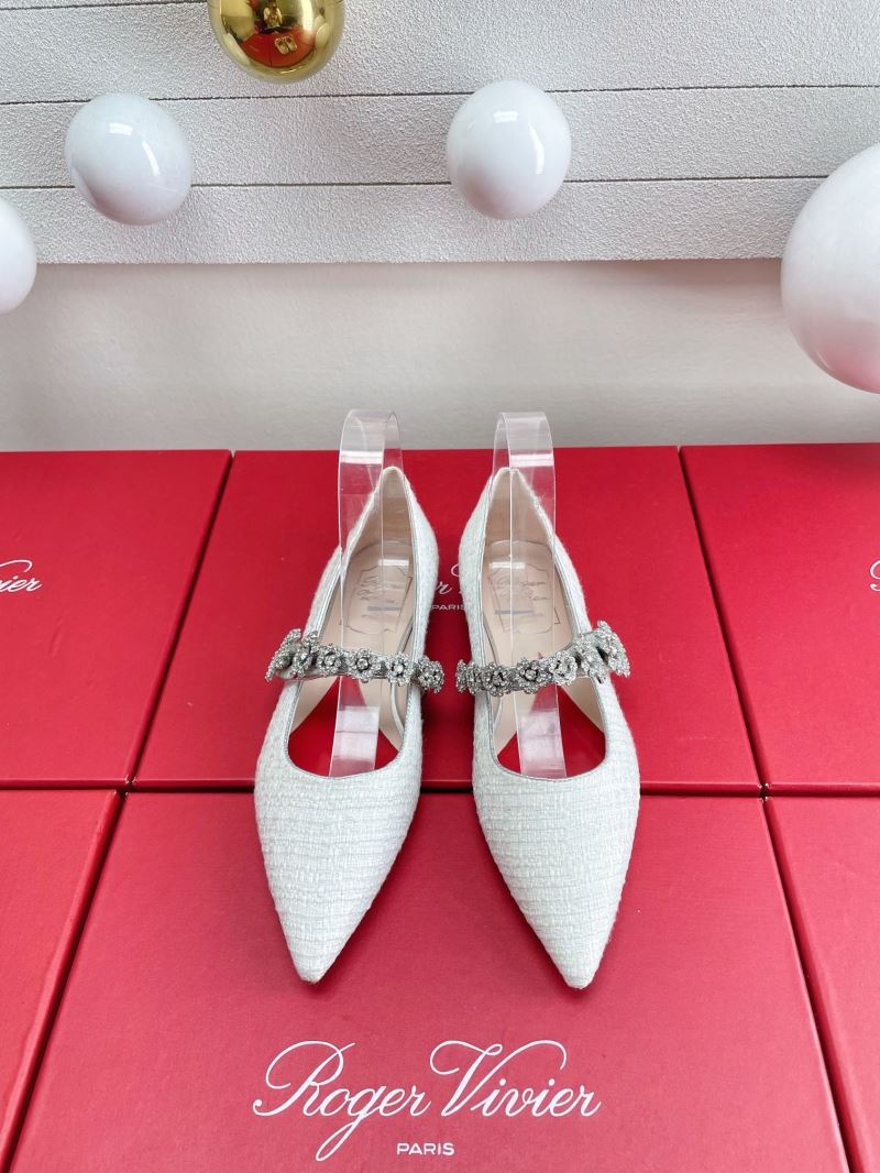 Roger Vivier flat shoes